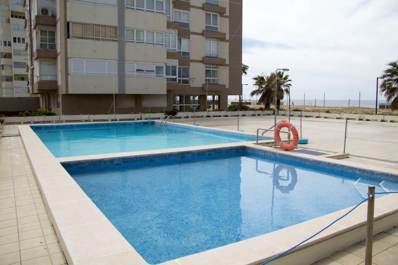 Wonderful Studio Apartment In Front Of The Beach Costa de Caparica Zewnętrze zdjęcie