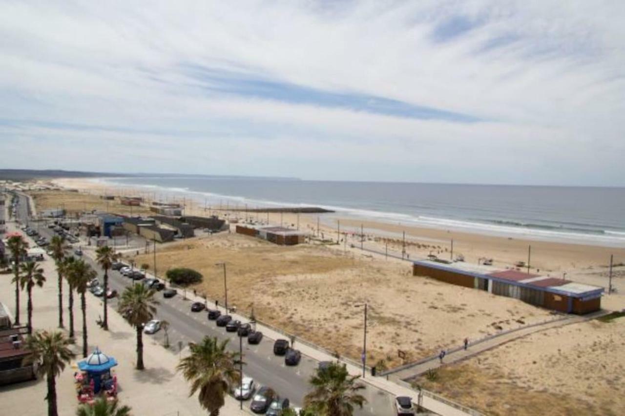 Wonderful Studio Apartment In Front Of The Beach Costa de Caparica Zewnętrze zdjęcie